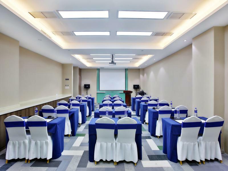 Holiday Inn Express Langfang Park View By Ihg ภายนอก รูปภาพ